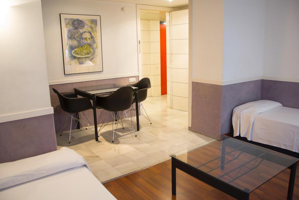 Apartamentos Descartes บาร์เซโลนา ภายนอก รูปภาพ