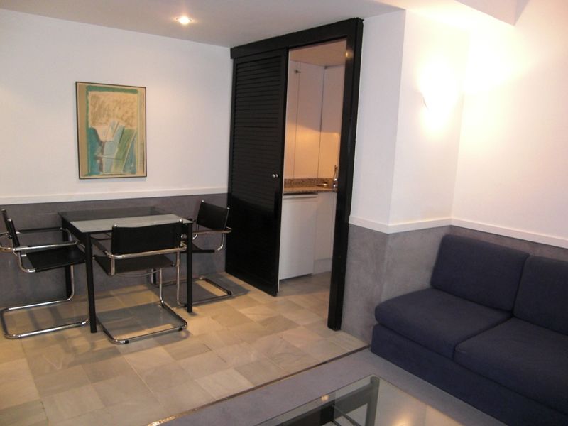 Apartamentos Descartes บาร์เซโลนา ห้อง รูปภาพ