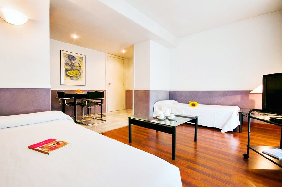 Apartamentos Descartes บาร์เซโลนา ภายนอก รูปภาพ